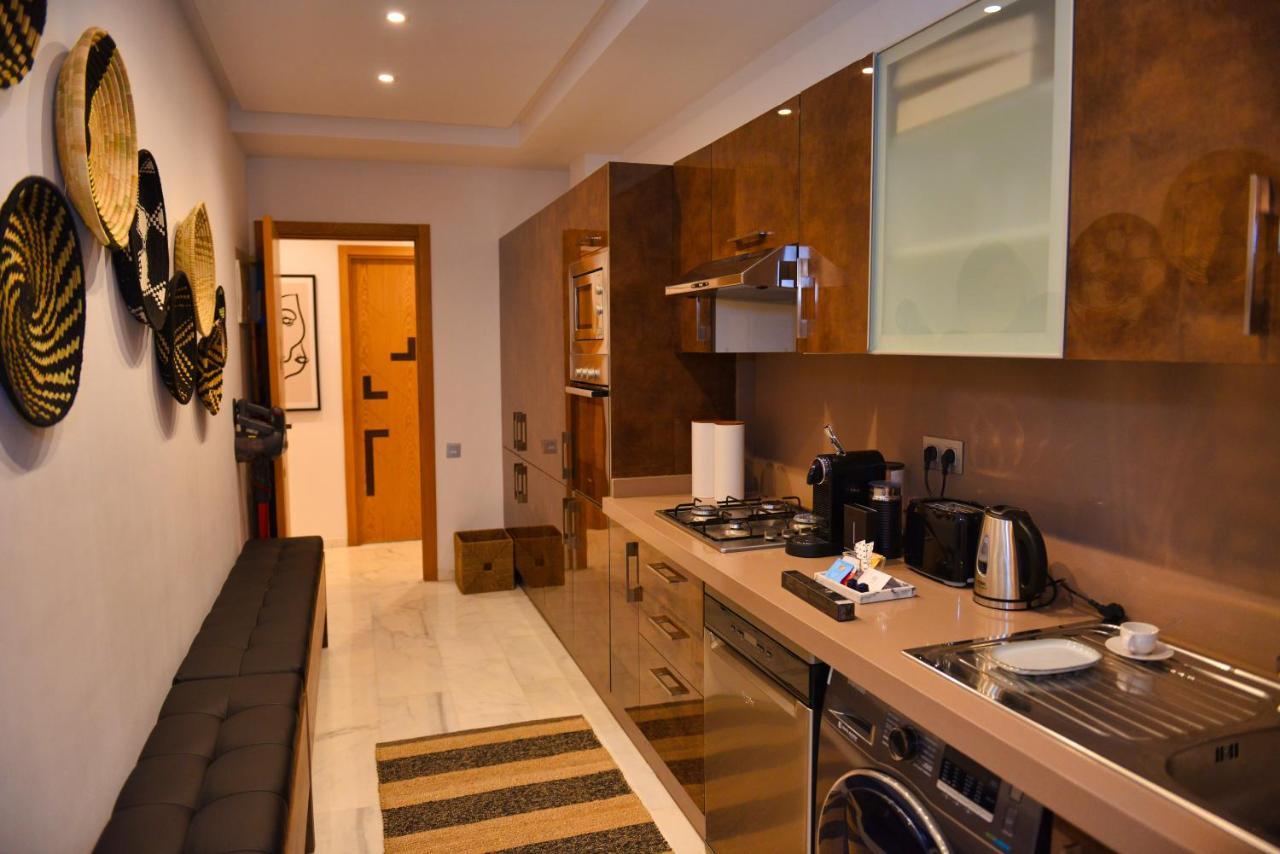 Appartement de prestige climatisé à l'hivernage 400m de la Gare Marraquexe Exterior foto